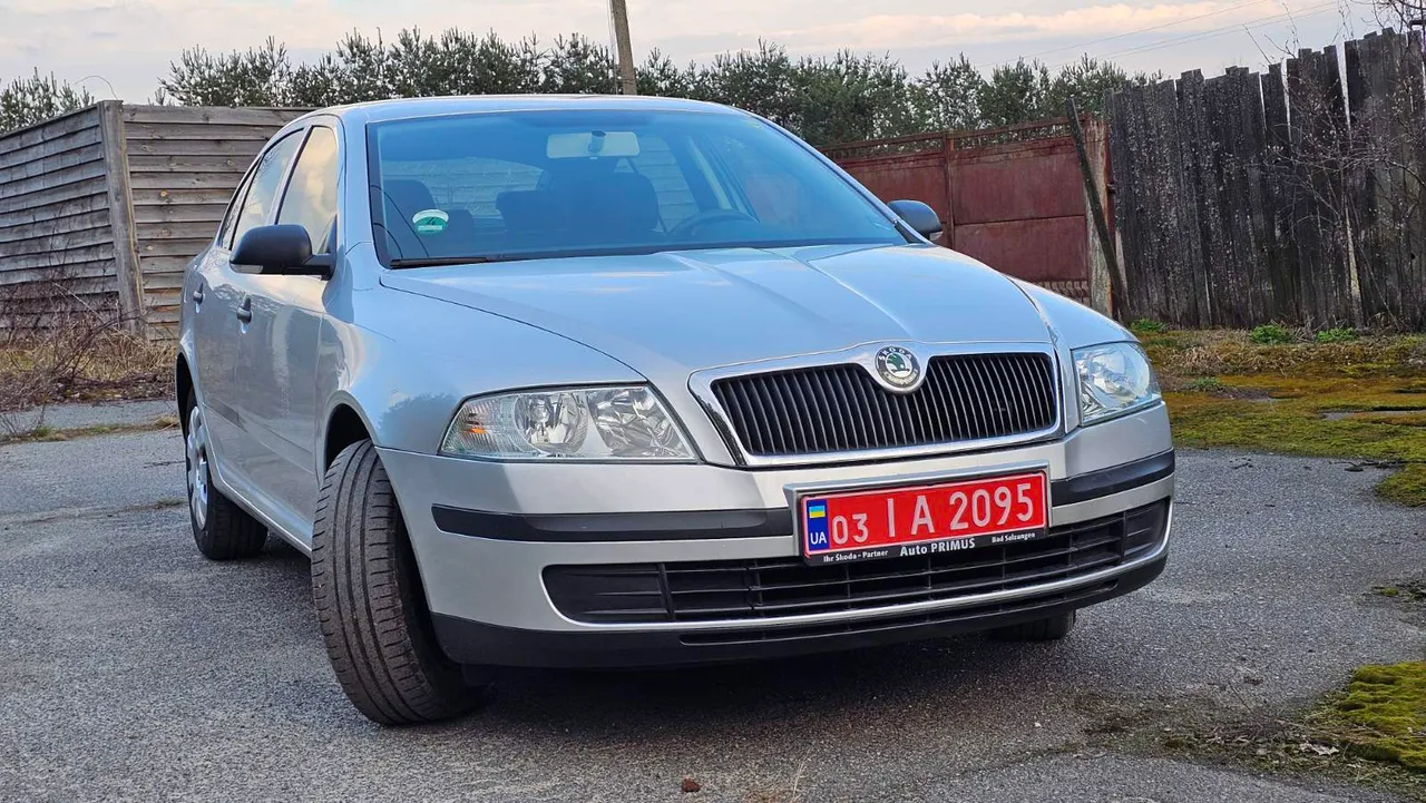 Skoda Octavia - фото 8