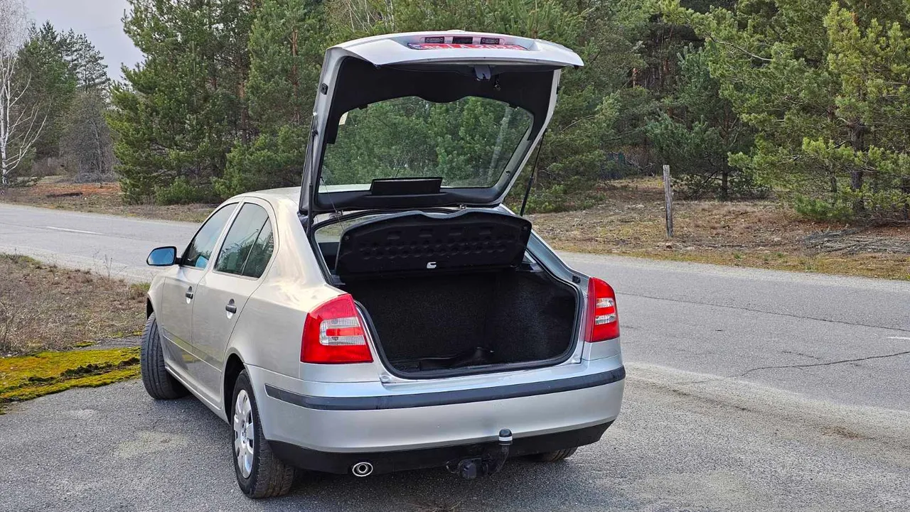 Skoda Octavia - фото 3