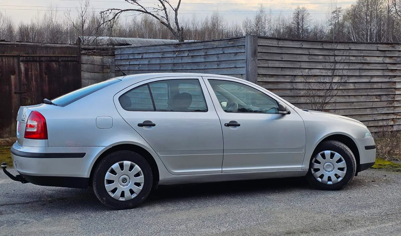 Skoda Octavia - фото 2