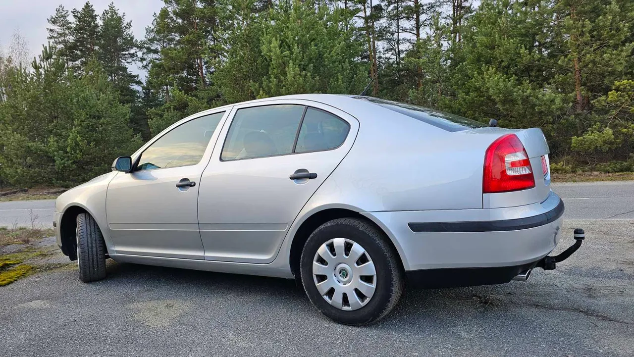 Skoda Octavia - фото 9