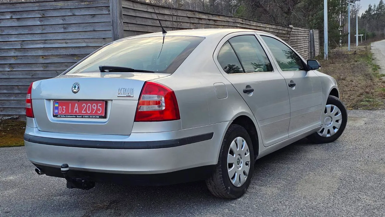 Skoda Octavia - фото 1