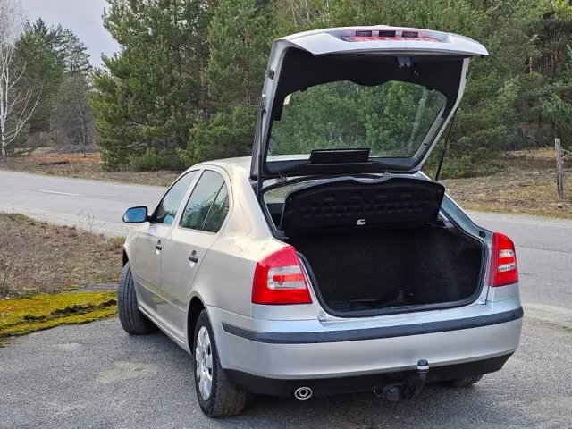 Skoda Octavia - фото 3