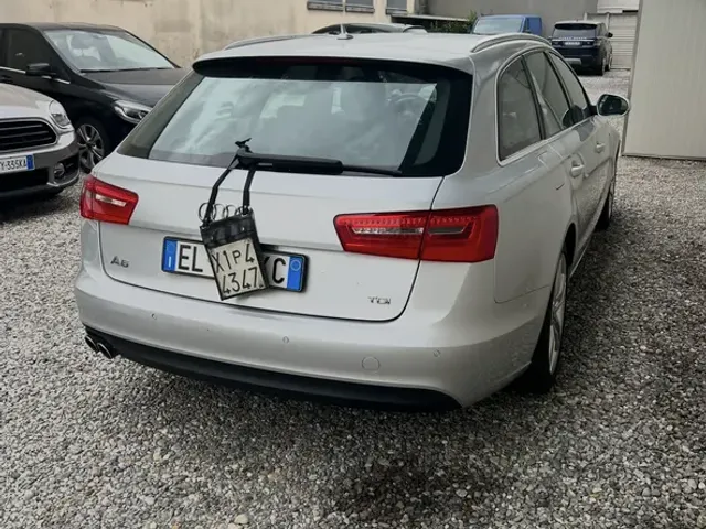 Audi A6 - фото 2