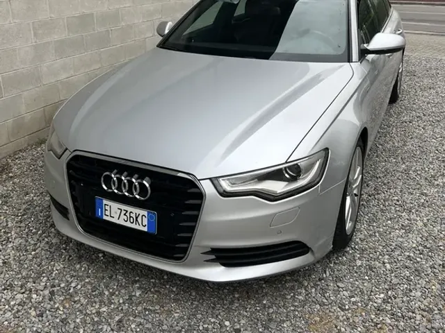 Audi A6 - фото 1