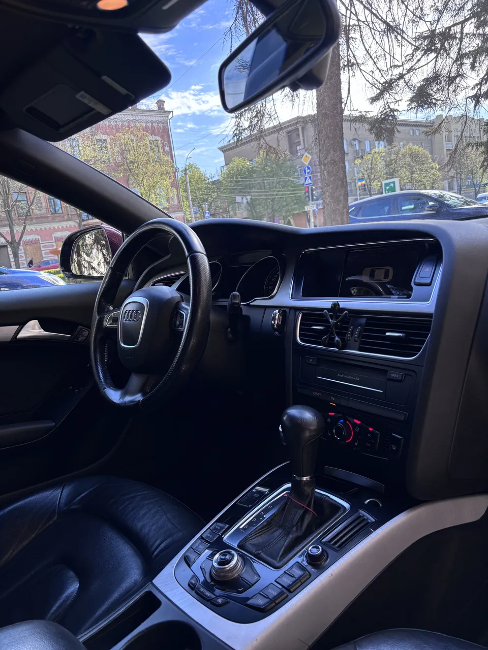 Audi A5 - фото 7