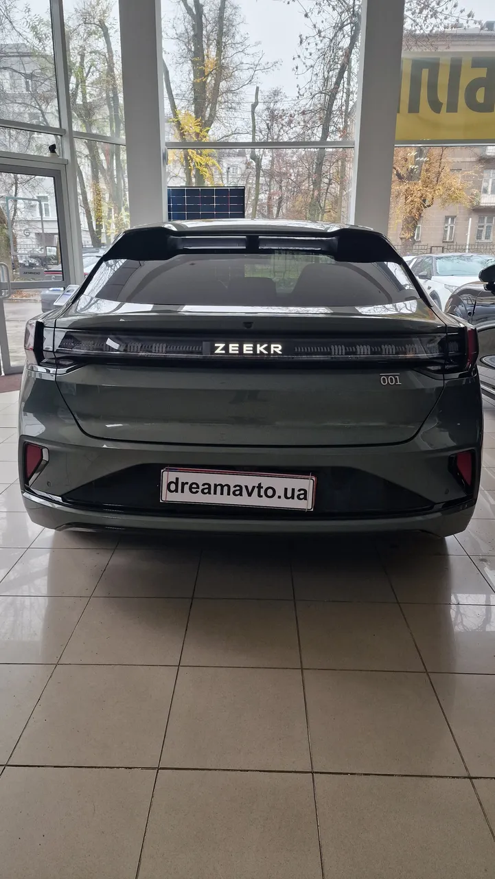 Zeekr 001 - фото 5