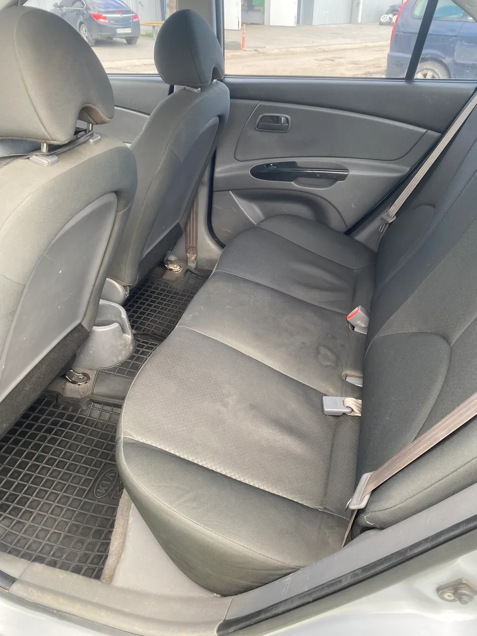 Kia Rio - фото 10