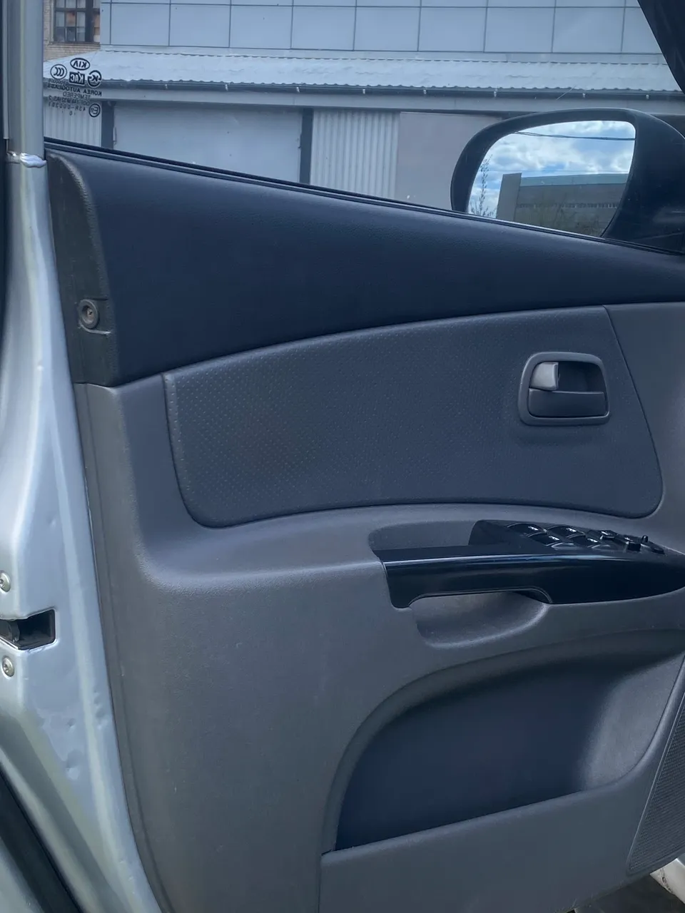 Kia Rio - фото 9