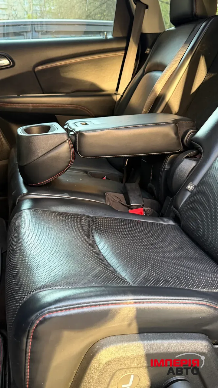 Dodge Journey - фото 31
