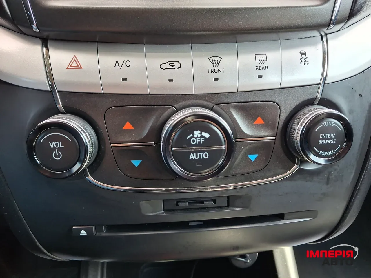 Dodge Journey - фото 20