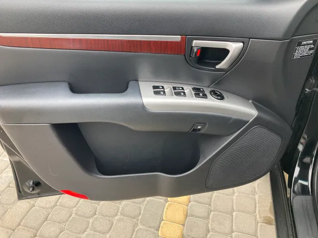Hyundai Santa Fe - фото 5