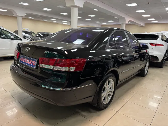 Hyundai Sonata - фото 4