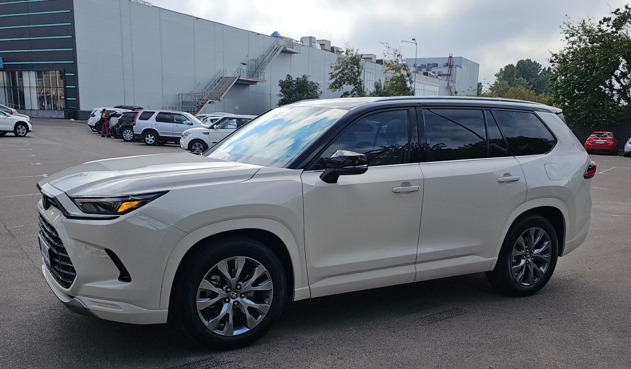 Toyota Grand Highlander - фото 2