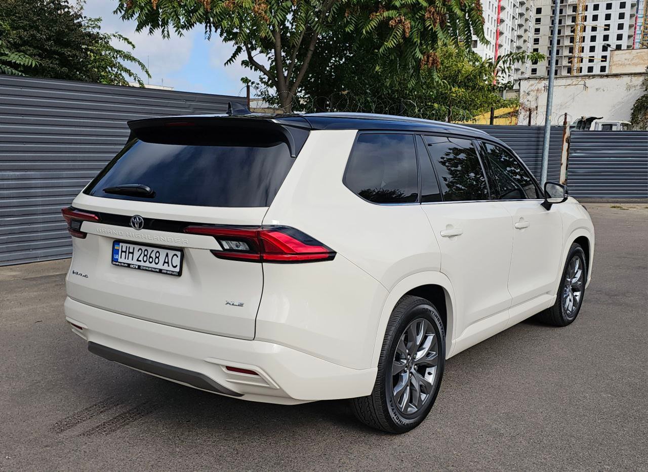 Toyota Grand Highlander - фото 10