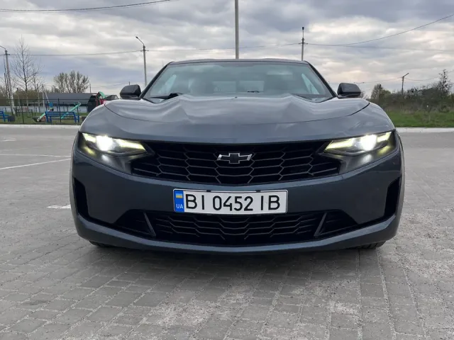 Chevrolet Camaro - фото 1