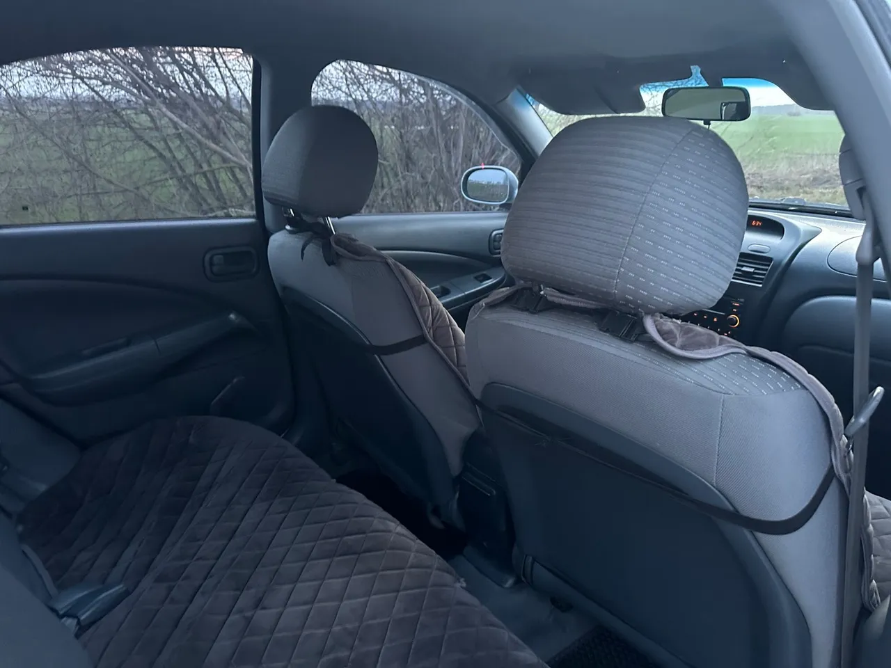 Nissan Almera Classic - фото 12