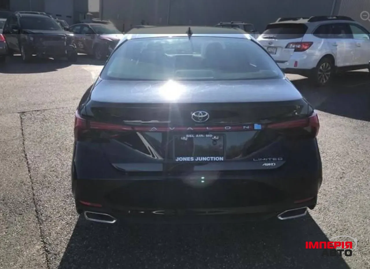 Toyota Avalon - фото 34