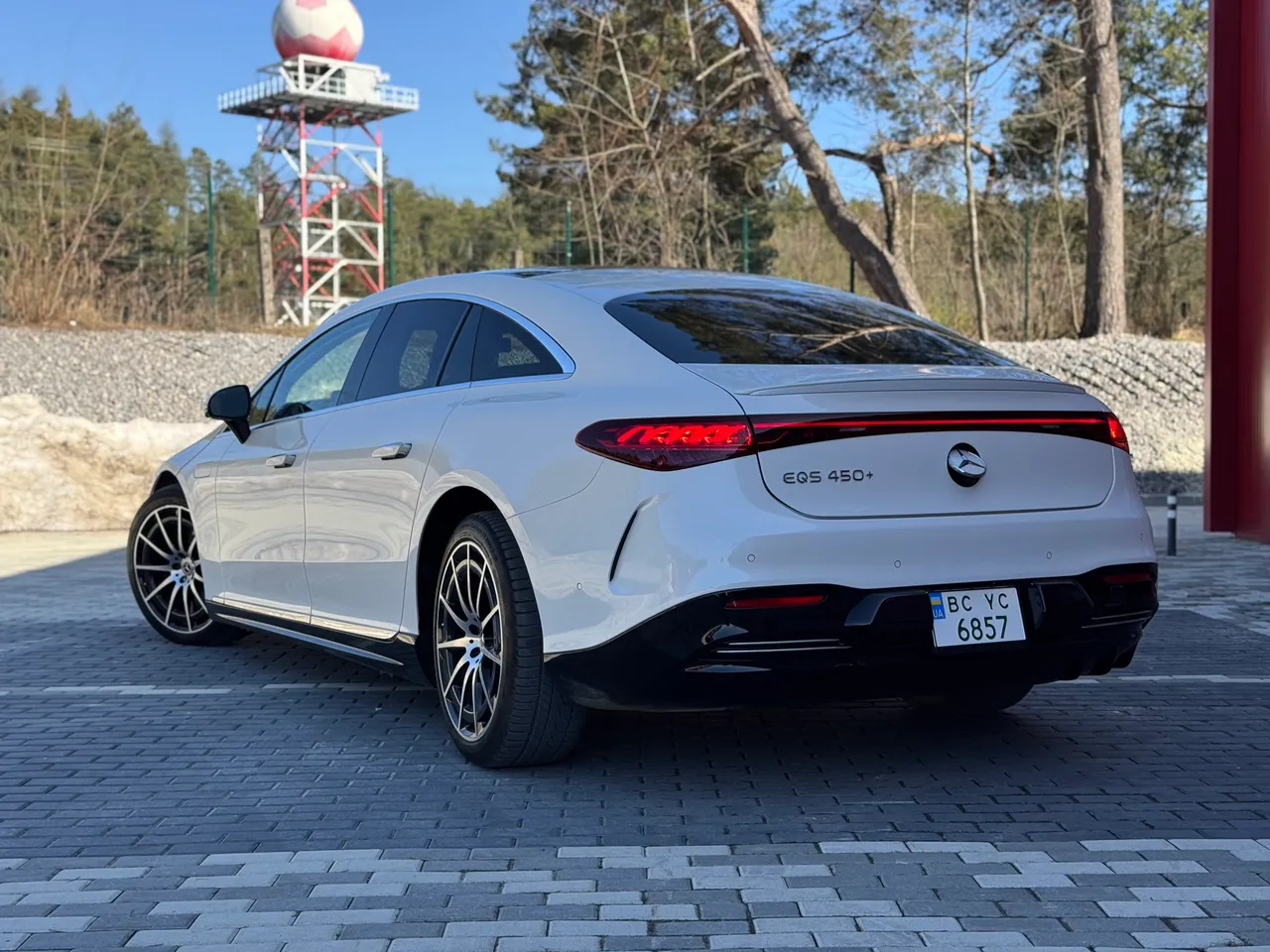 Mercedes-Benz EQS - фото 9