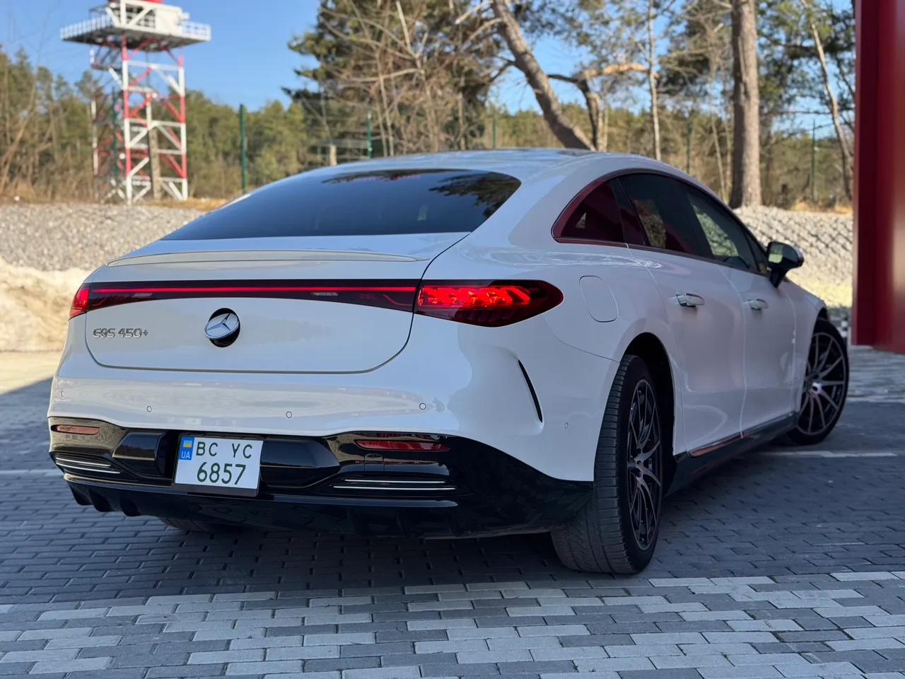 Mercedes-Benz EQS - фото 13