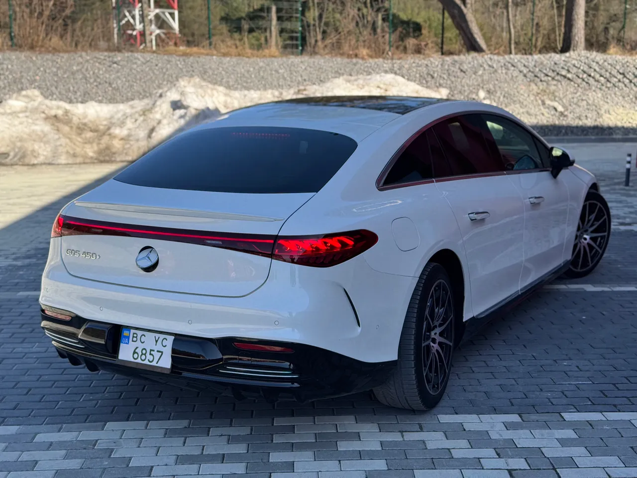 Mercedes-Benz EQS - фото 12