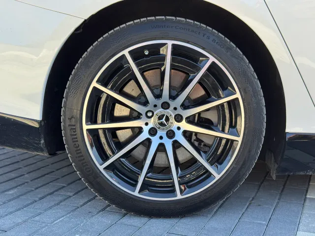 Mercedes-Benz EQS - фото 5