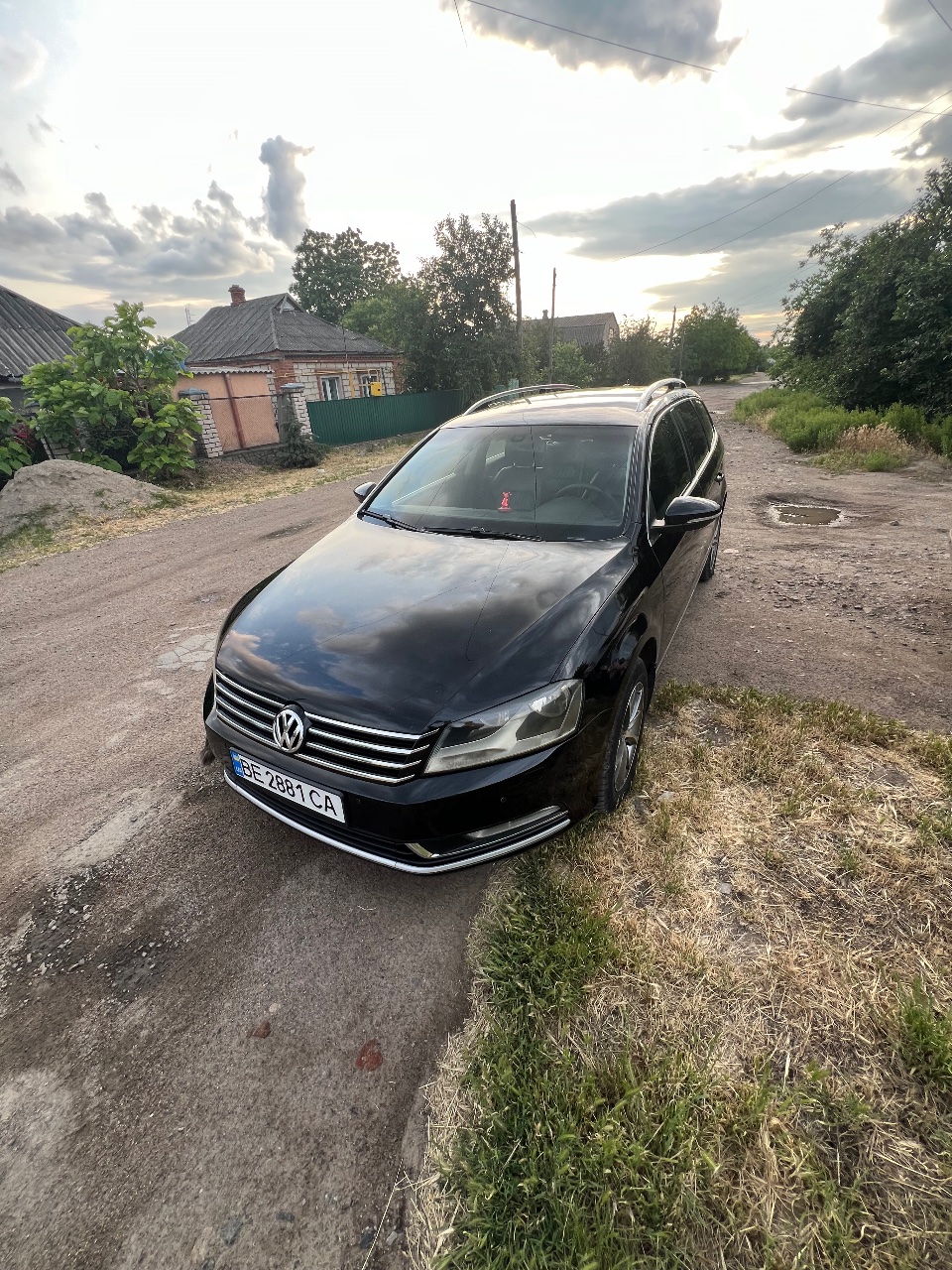 Volkswagen Passat - фото 4