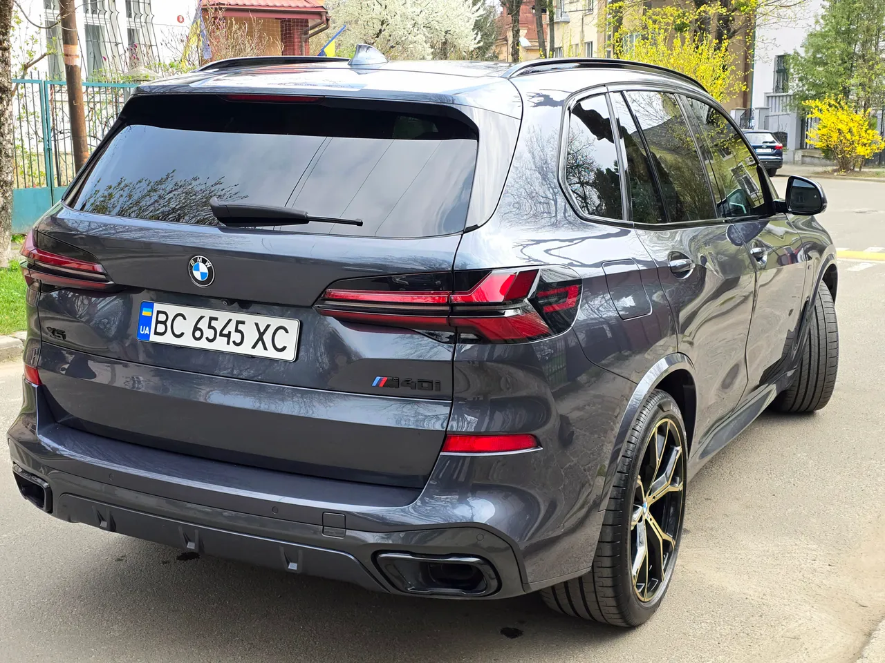 BMW X5 - фото 10