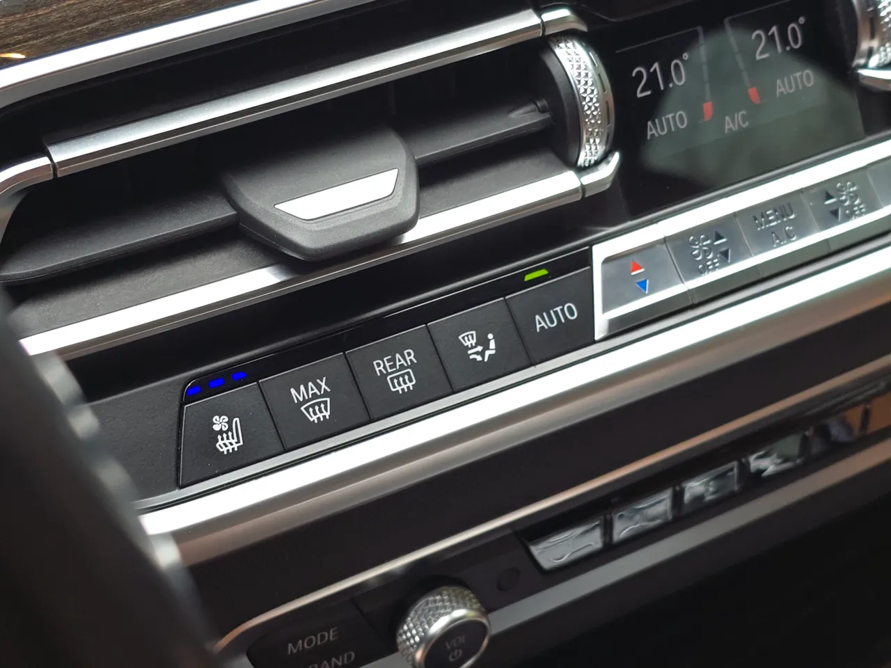 BMW X5 - фото 35