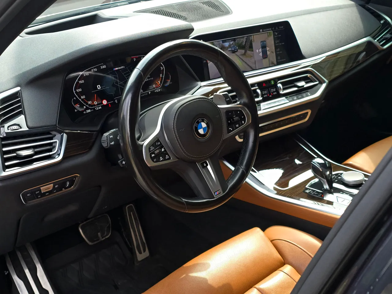 BMW X5 - фото 20