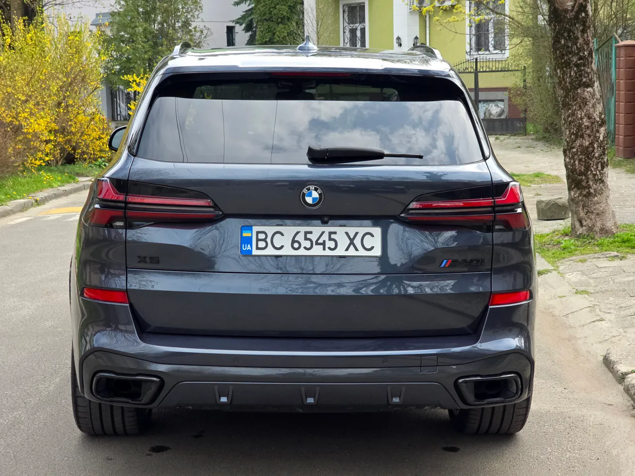 BMW X5 - фото 9