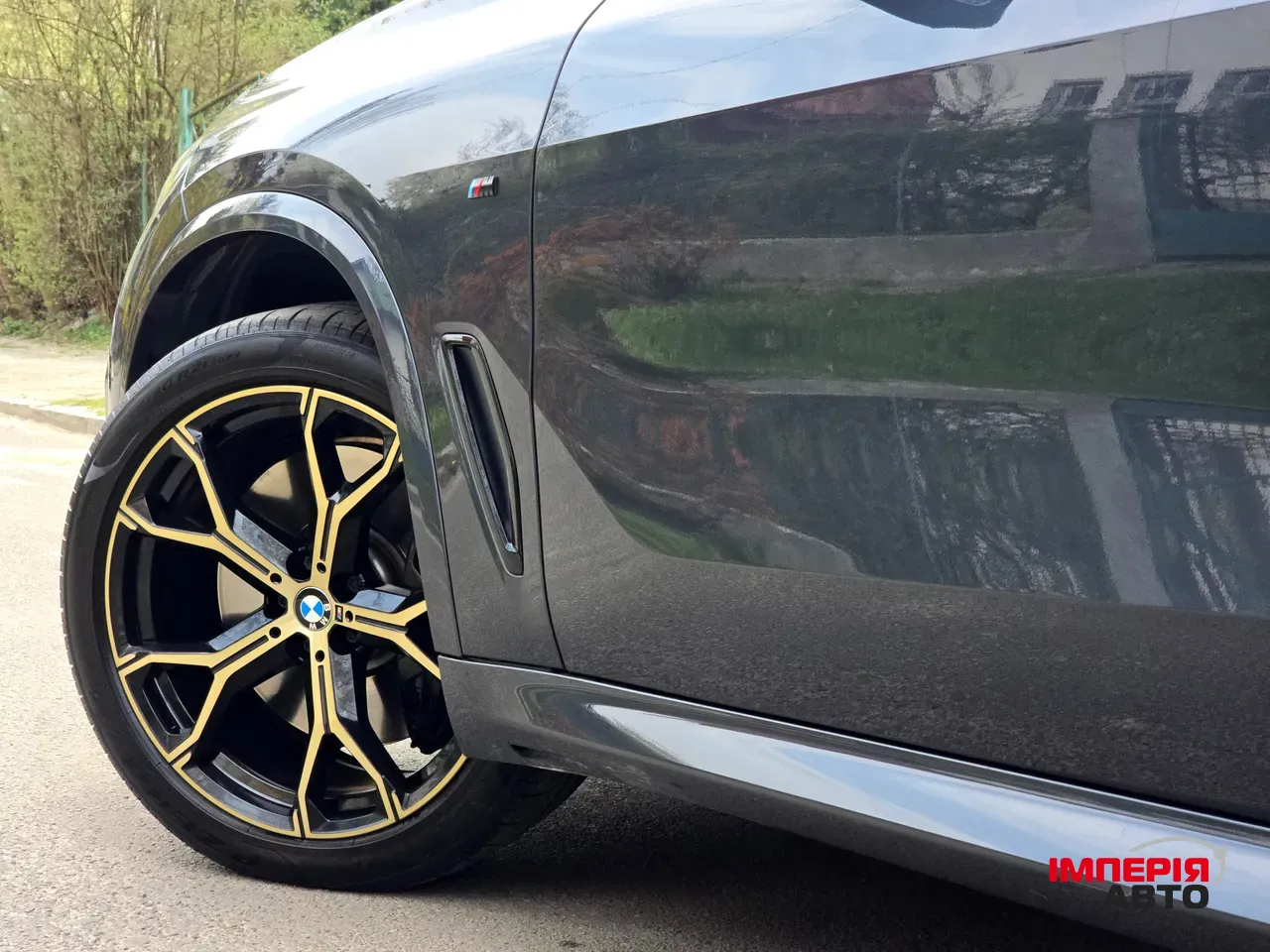 BMW X5 - фото 8