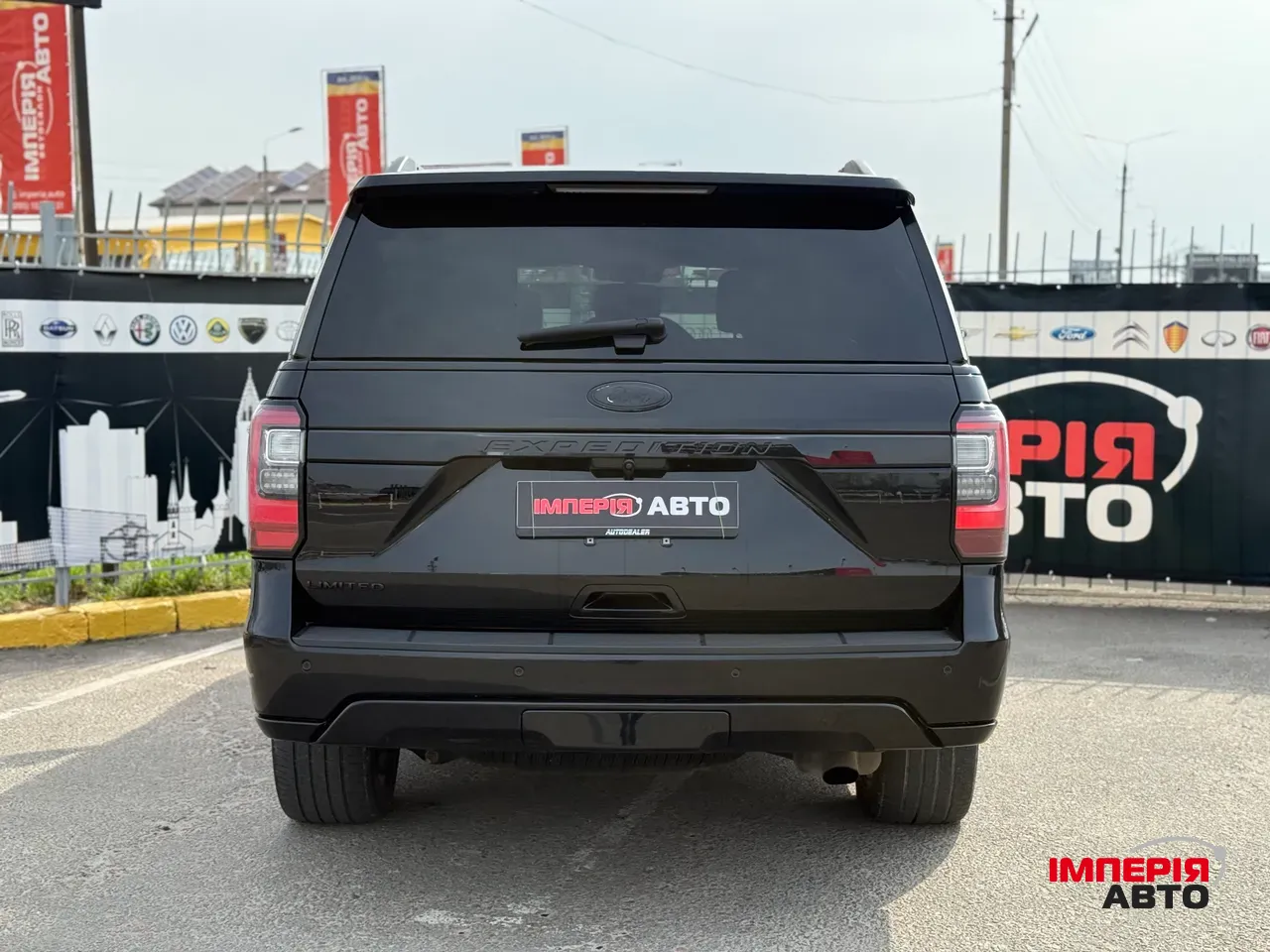 Ford Expedition - фото 5