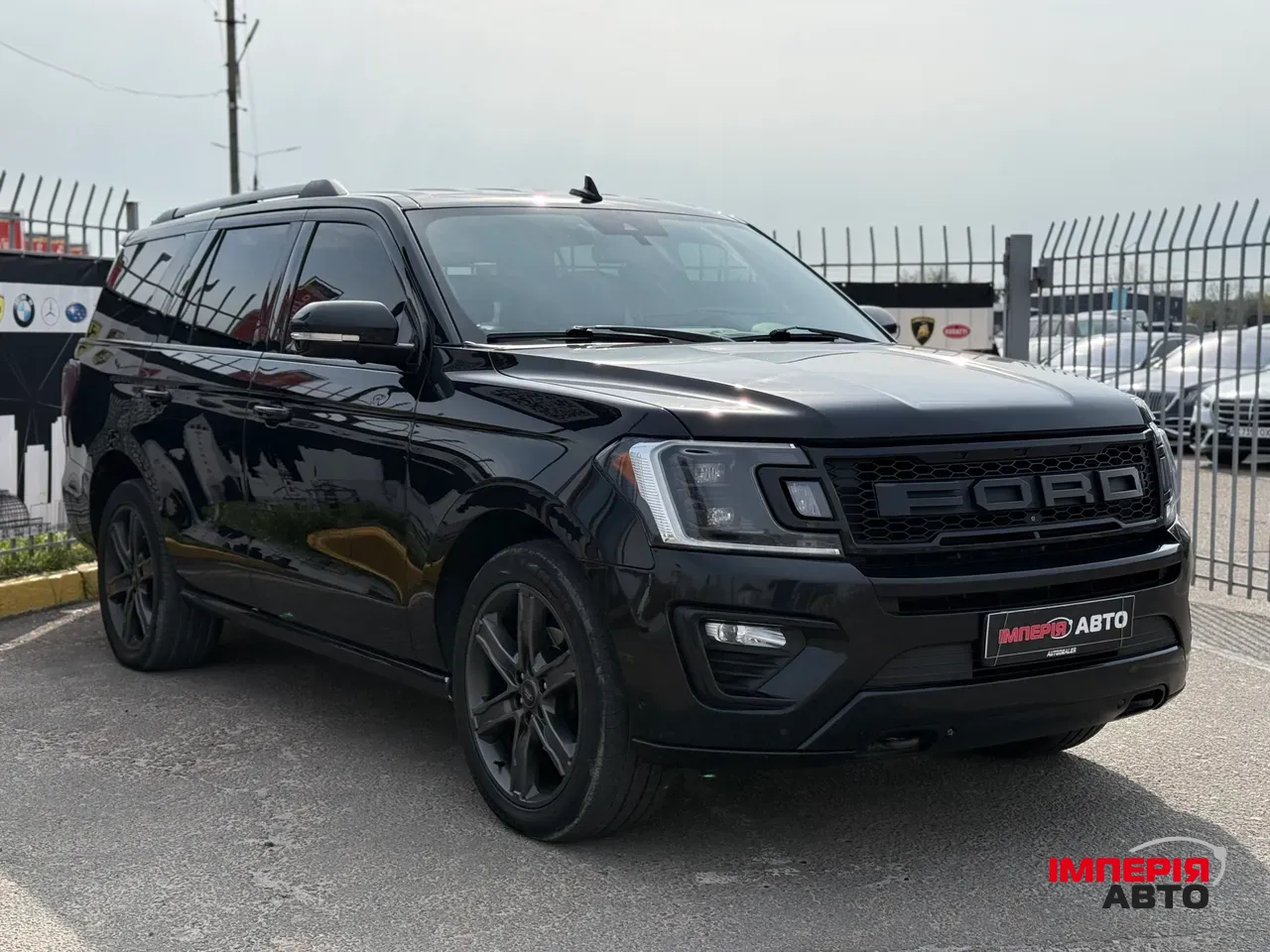 Ford Expedition - фото 3