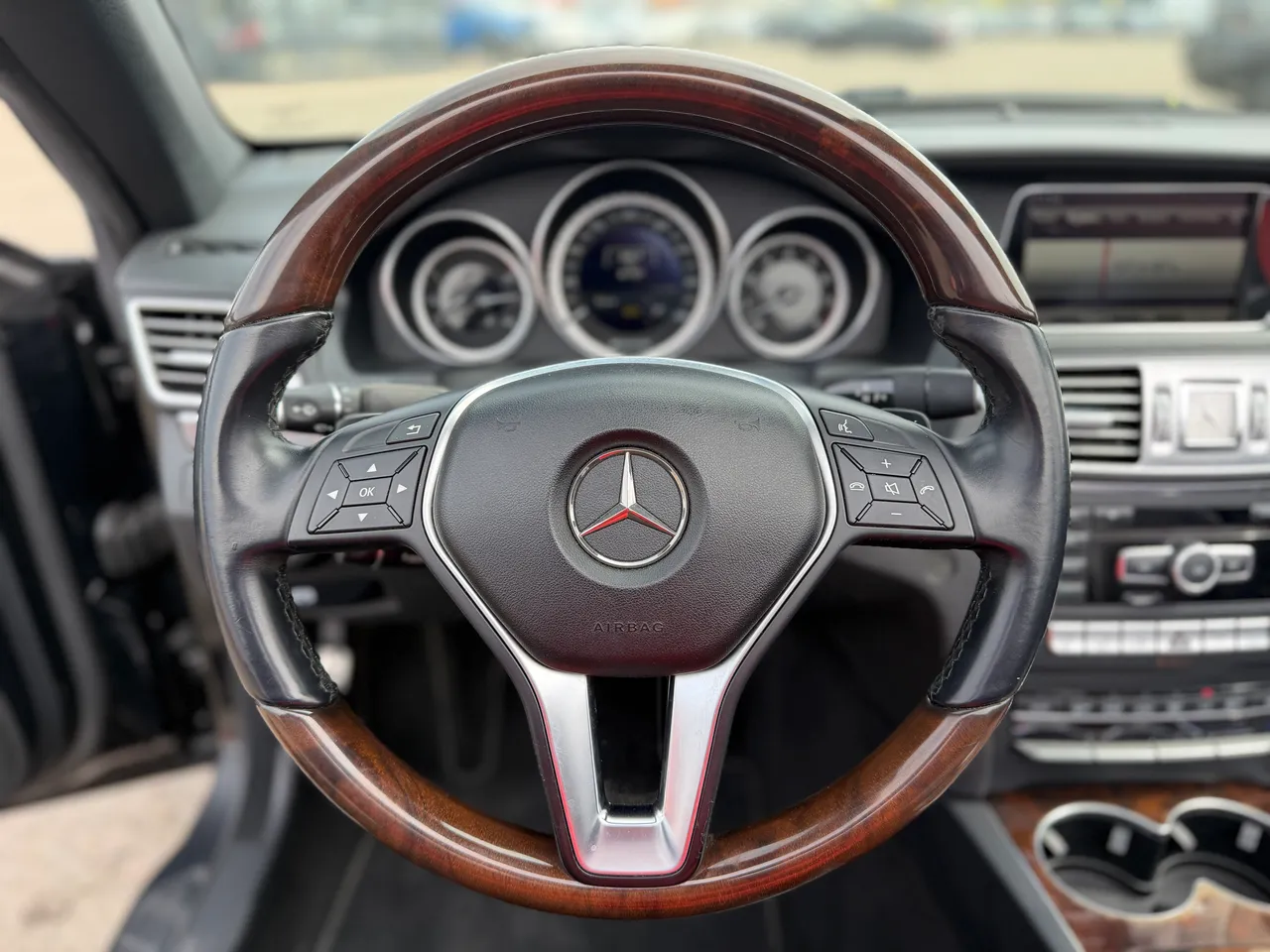 Mercedes-Benz E-Класс - фото 14