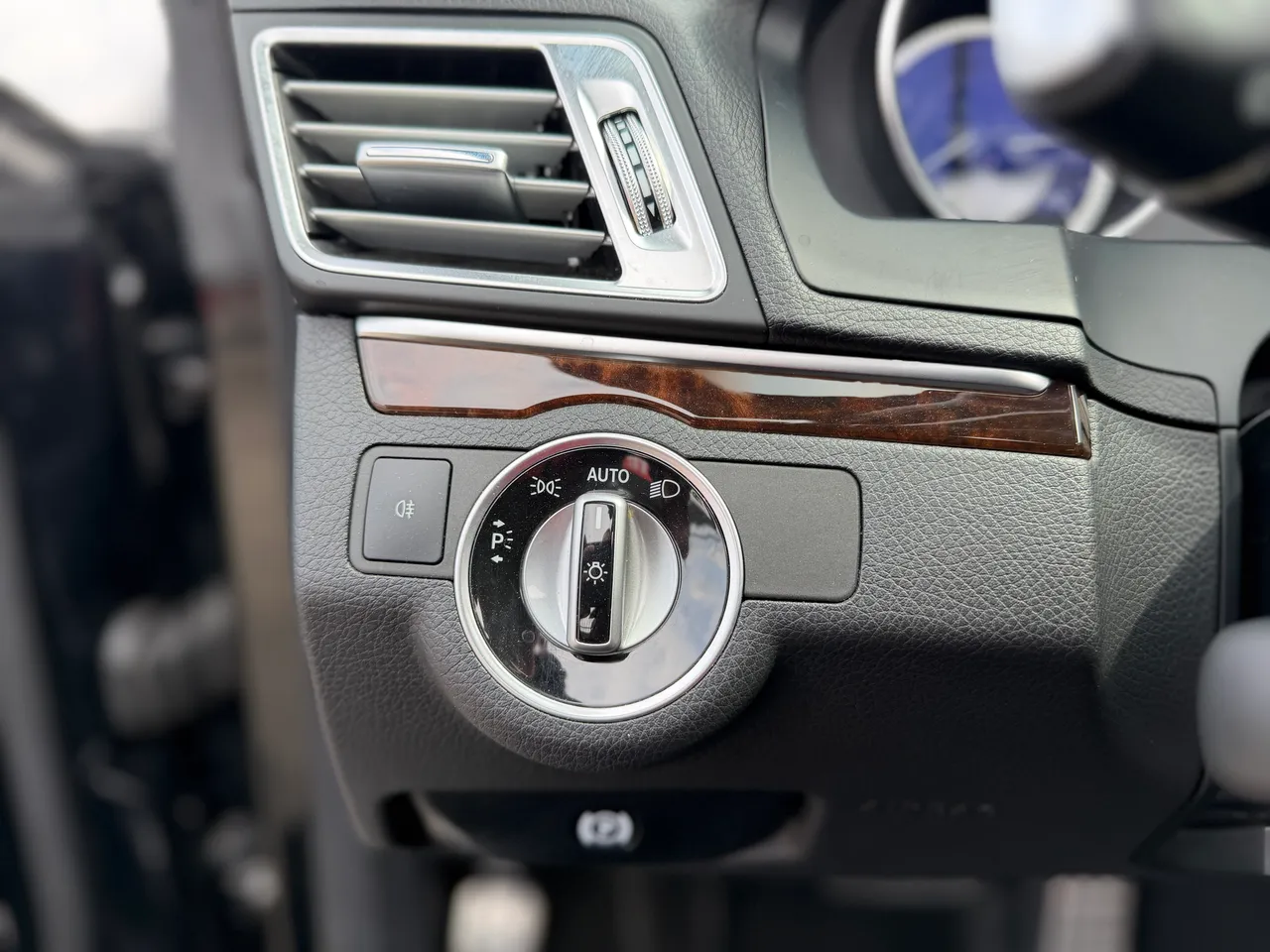 Mercedes-Benz E-Класс - фото 11