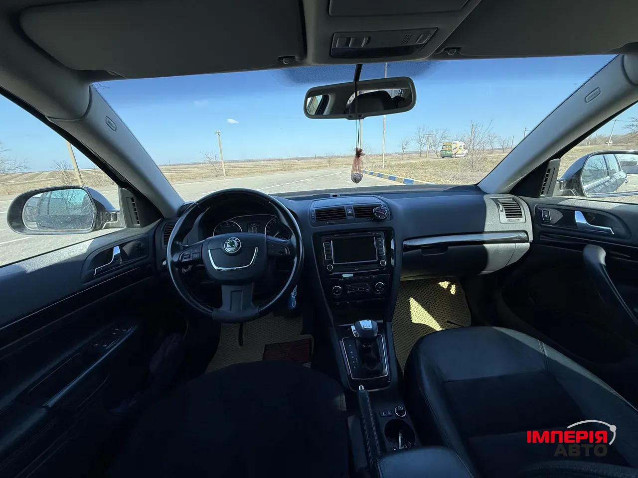 Skoda Octavia - фото 7