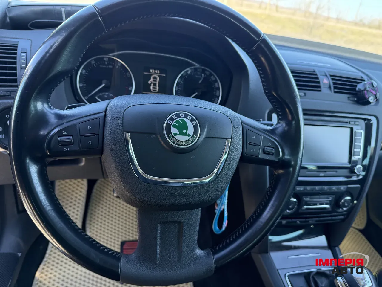 Skoda Octavia - фото 10
