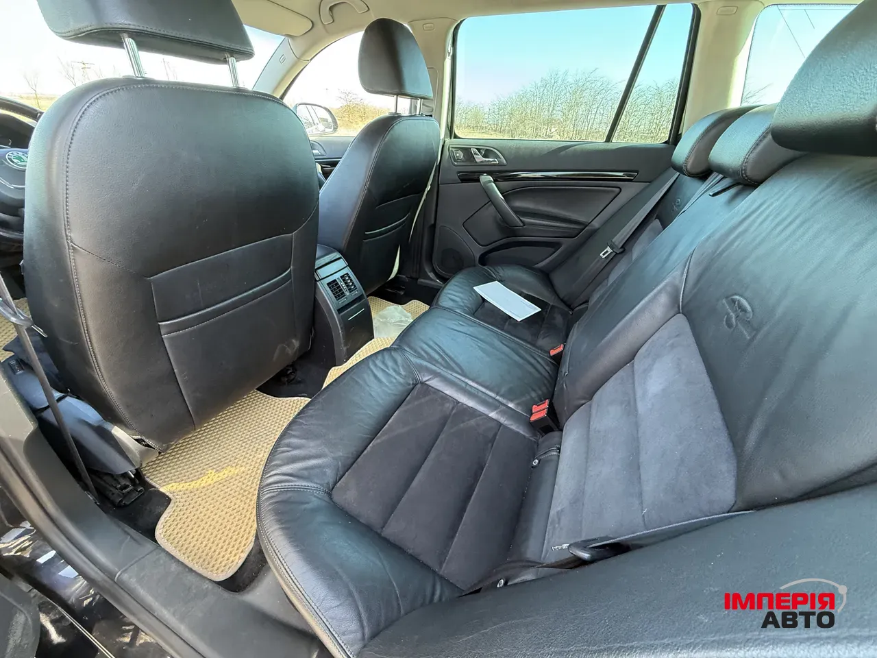 Skoda Octavia - фото 9