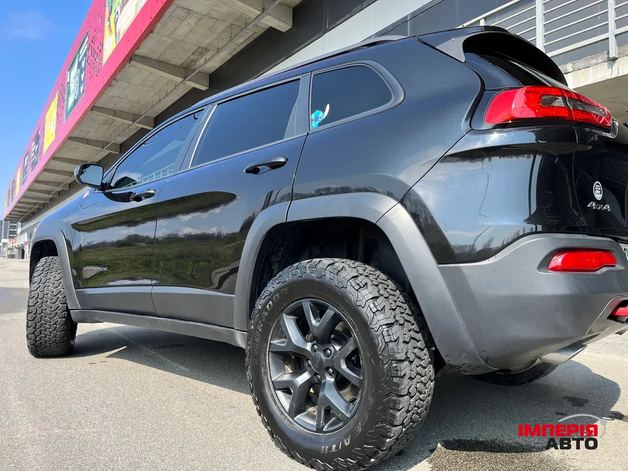 Jeep Cherokee - фото 31