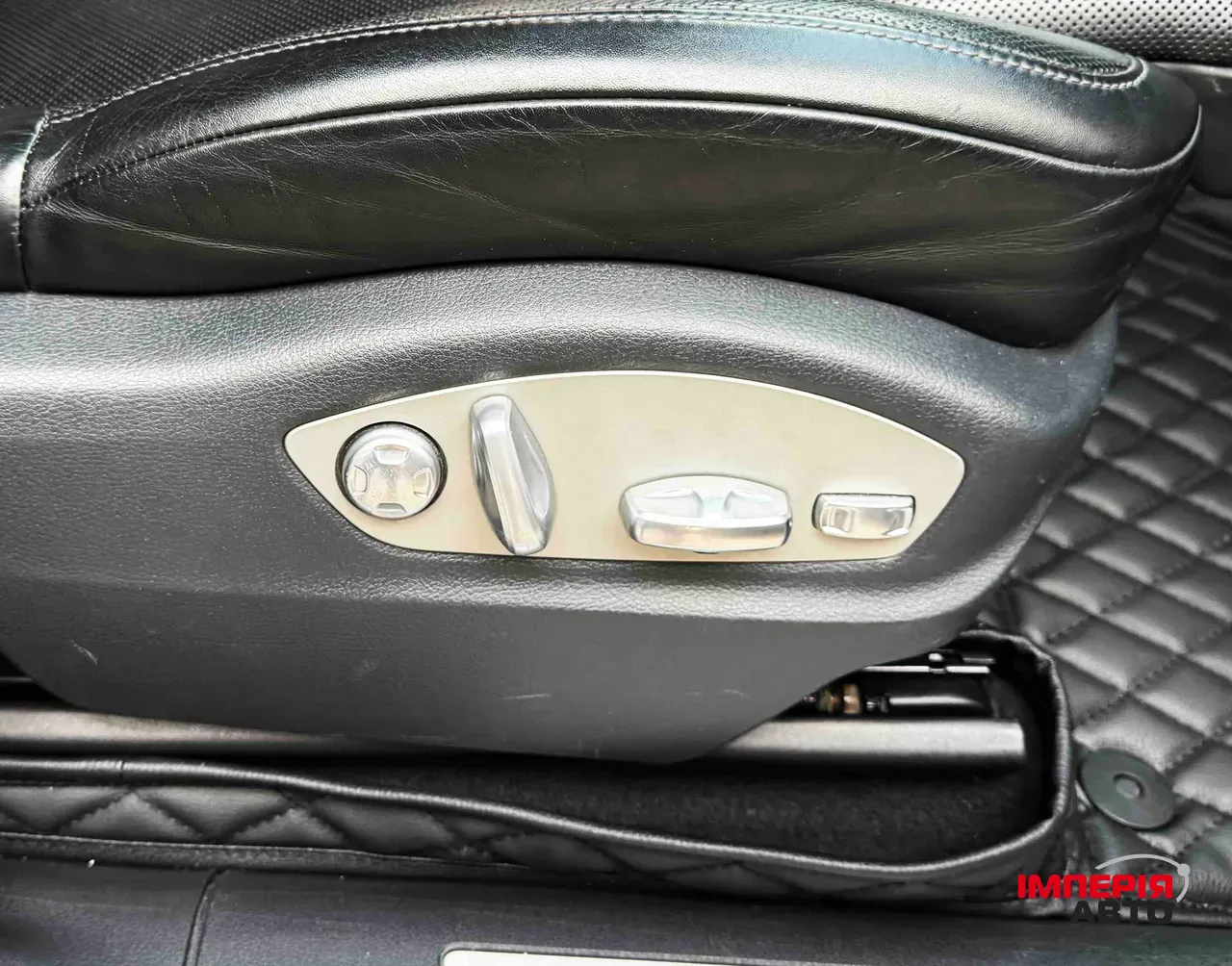 Porsche Macan - фото 54