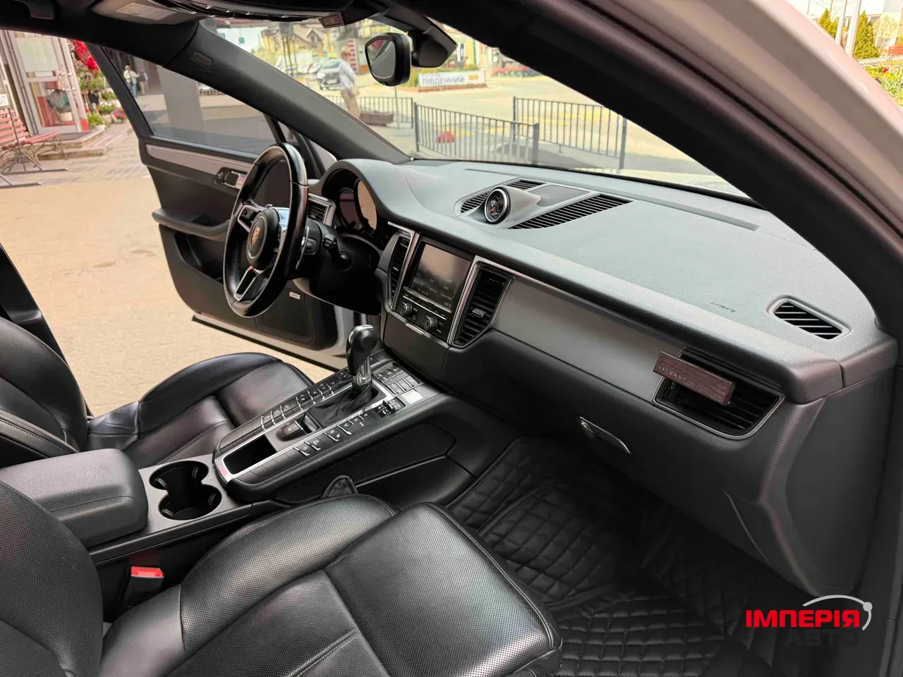 Porsche Macan - фото 52