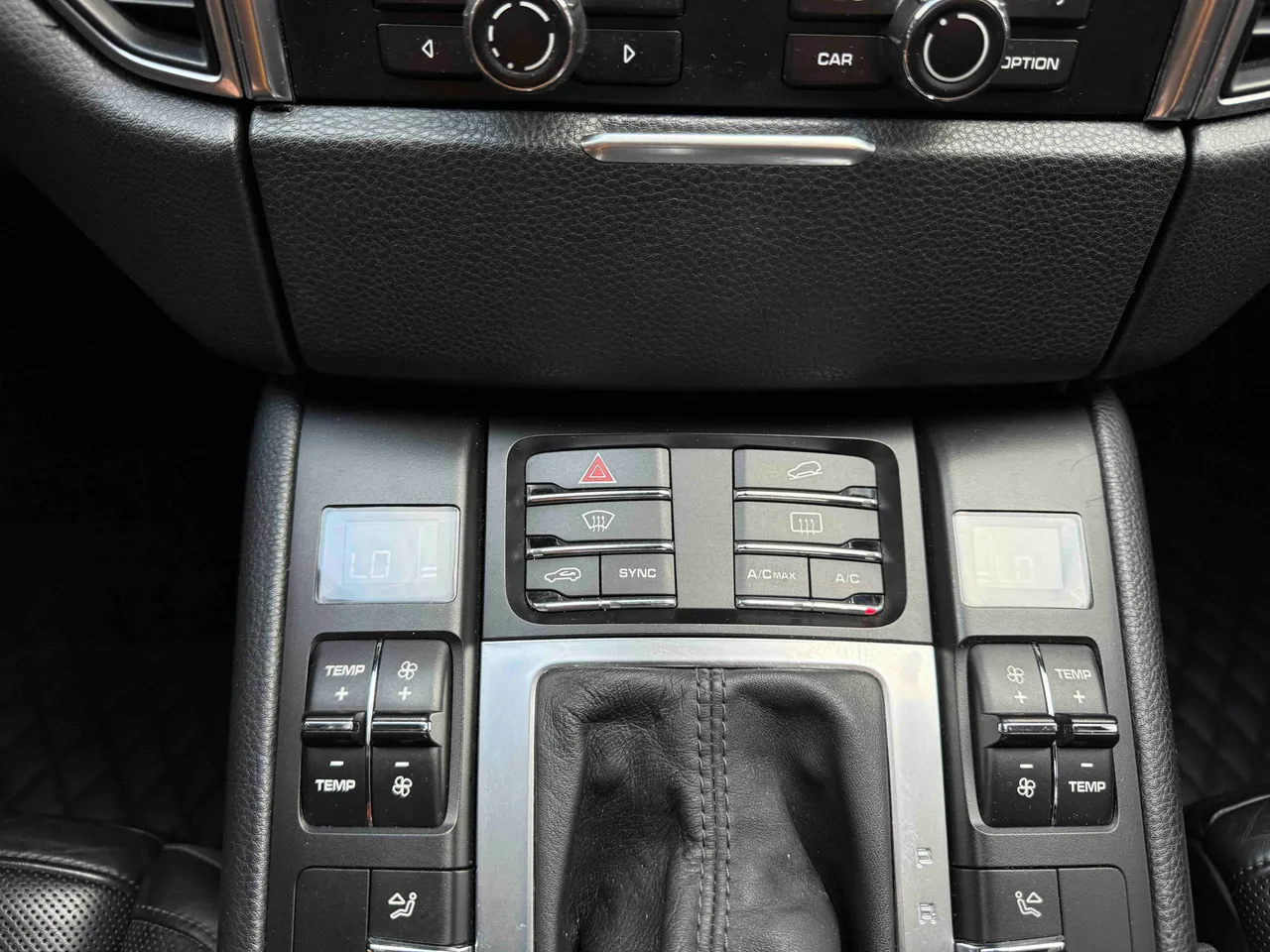 Porsche Macan - фото 32
