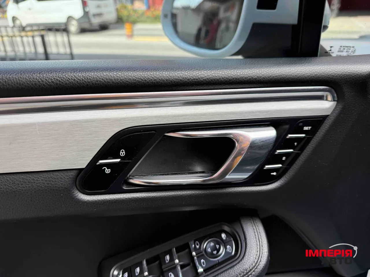 Porsche Macan - фото 14