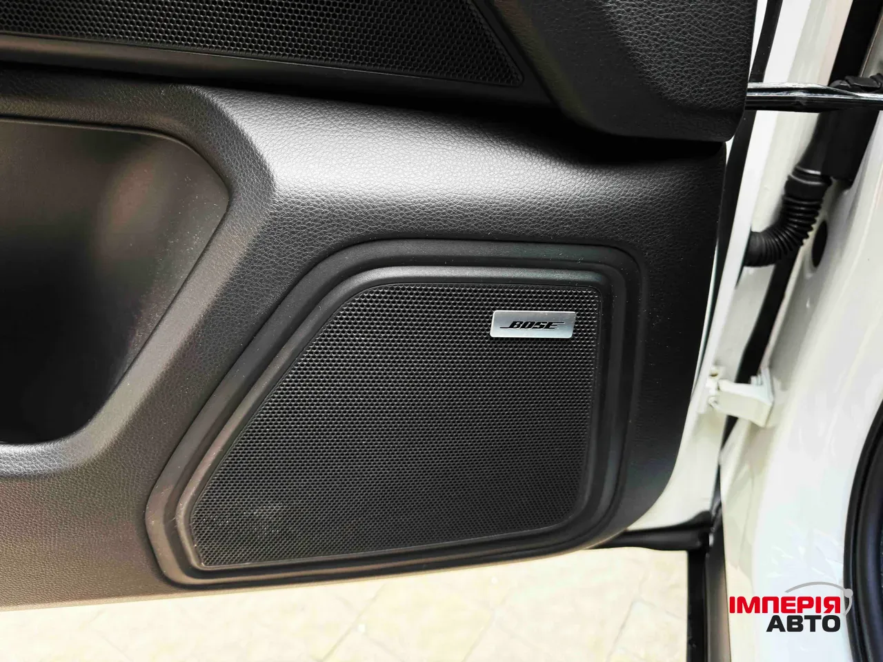 Porsche Macan - фото 16