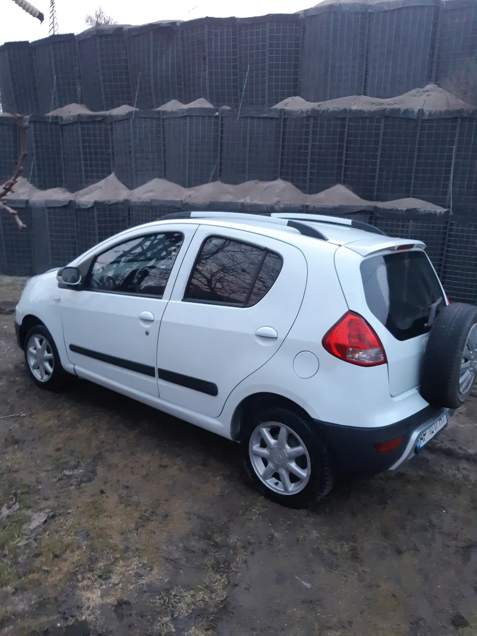 Geely LC (Panda) Cross - фото 3