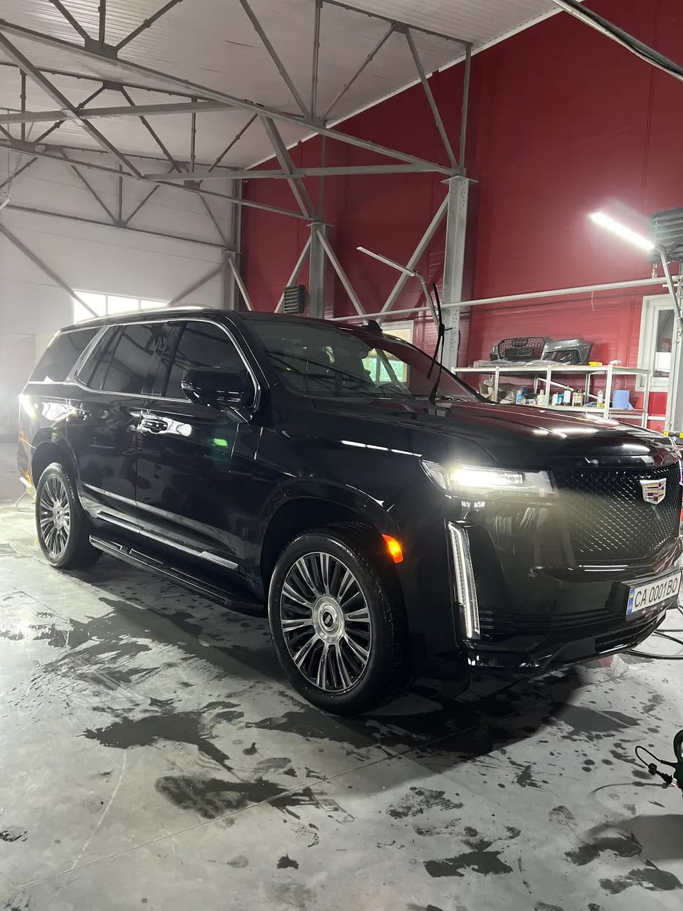 Cadillac Escalade - фото 2