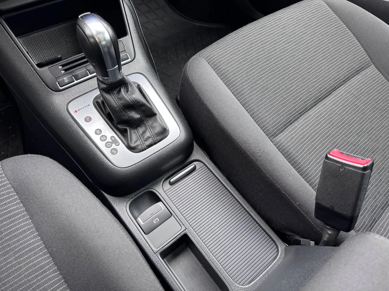 Volkswagen Tiguan - фото 20