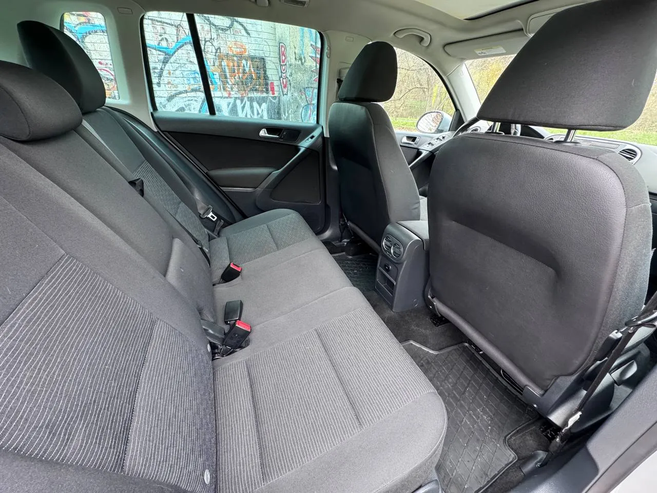 Volkswagen Tiguan - фото 22