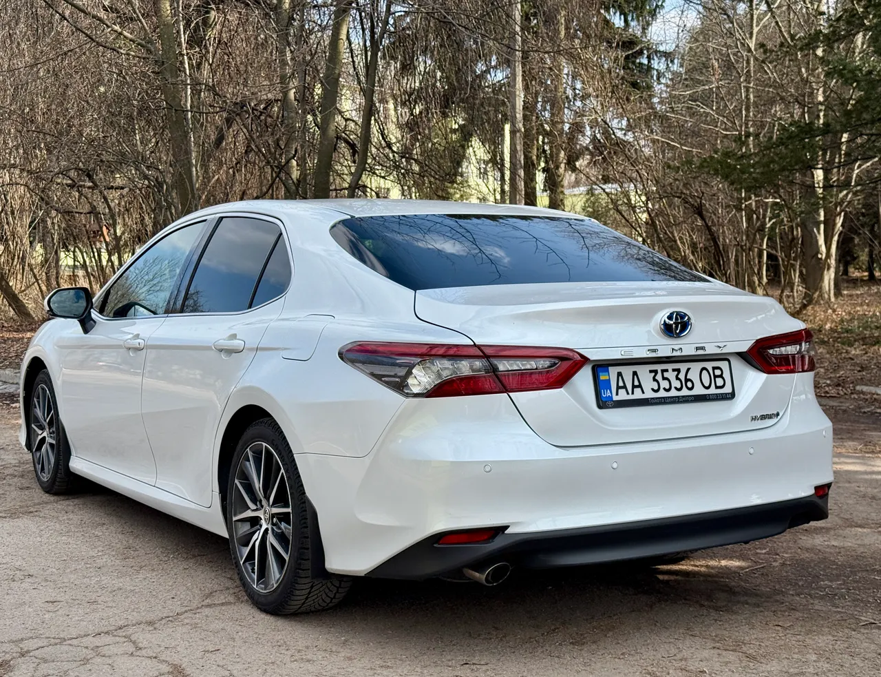 Toyota Camry - фото 6