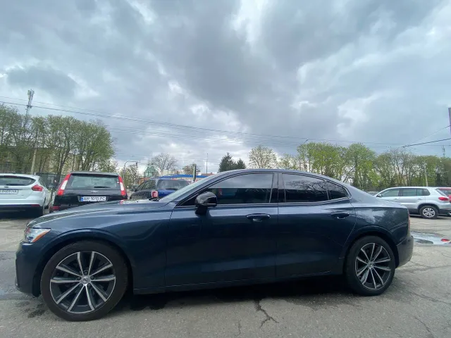 Volvo S60 - фото 2